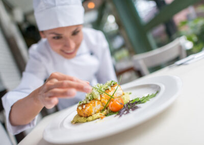 Subiendo el listón: Reinventar la restauración en la vida asistida